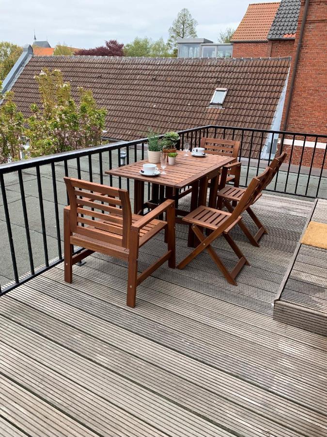 Charmante Ferienwohnung Mit Terrasse Im Herzen Von Norden Exterior foto
